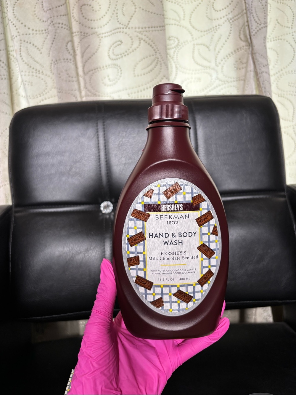 Beekman x Hershey's Milk Chocolate Scented Hand & Body Wash